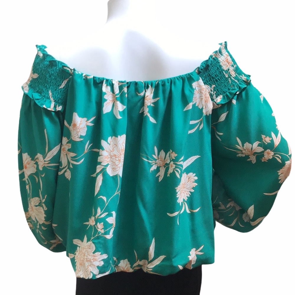 William B Floral Top / balloon waistline / Lg.